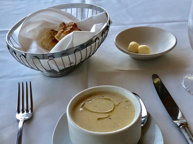 fullsizeoutput_10c56